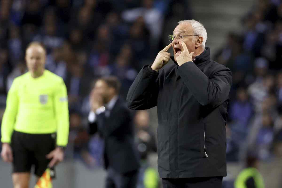 Ranieri contro l’arbitro: “Non meritava il saluto! Aspettava qualcosa in area di rigore”