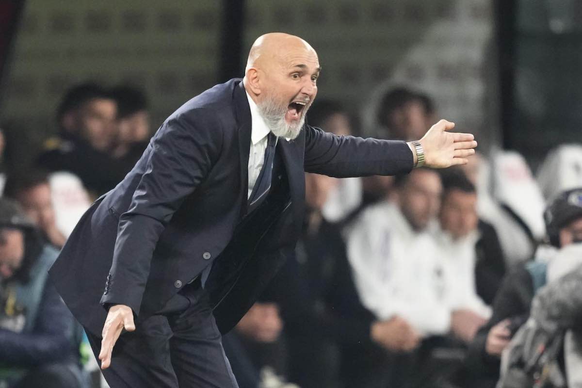 Primo tempo da incubo e dimissioni: “Spalletti alla Juve”