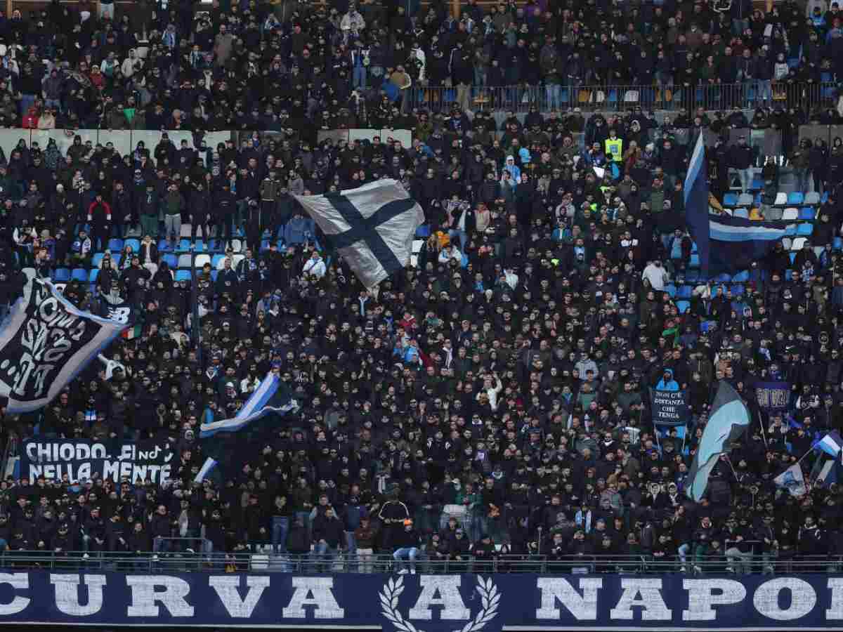 Napoli Fiorentina, coreografia da urlo delle Curve del Maradona